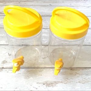 Beverage Dispenser Water Jug With Spout 1.5qt Yellow Carrying Handle 10in Tall